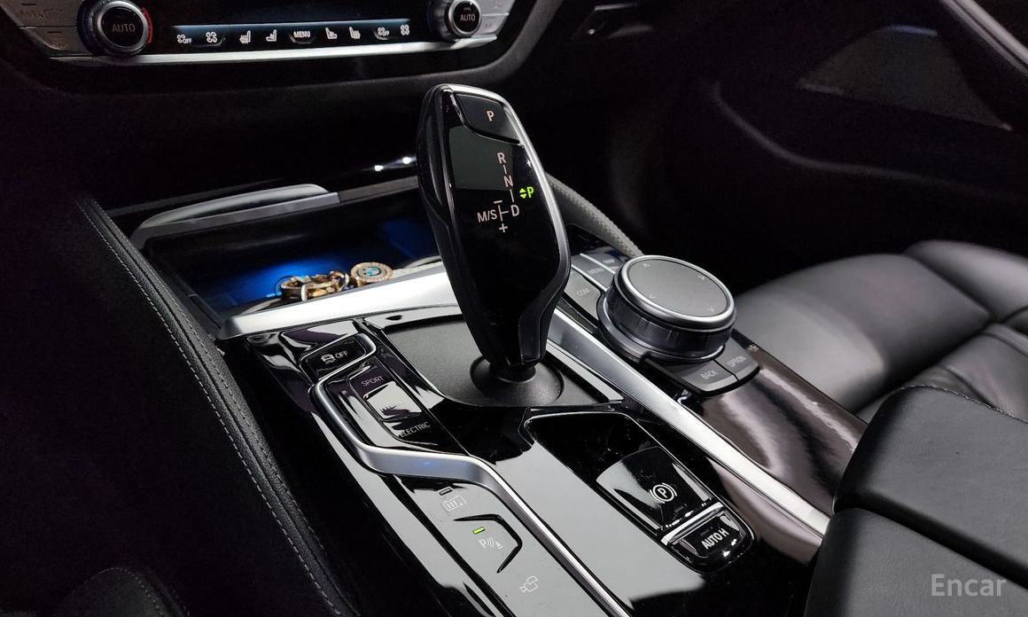 5 Series (G30)530e M Sport 10