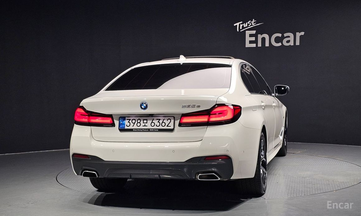 BMW 5 Series (G30)530e M Sport №5