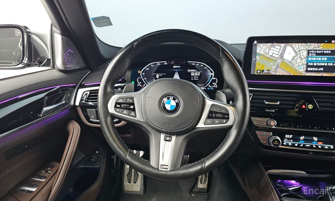 BMW 5 Series (G30)530e M Sport №14