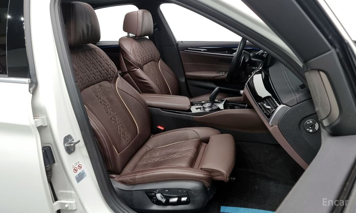 5 Series (G30)530e M Sport 11