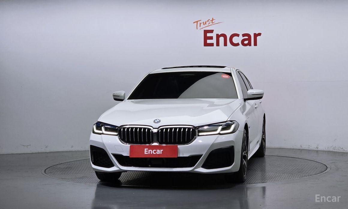 BMW 5 Series (G30)530e M Sport №4