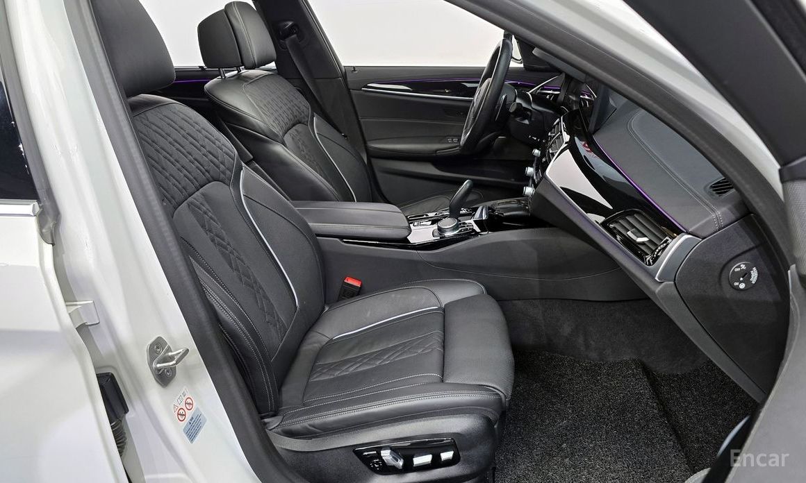 BMW 5 Series (G30)530e M Sport №12
