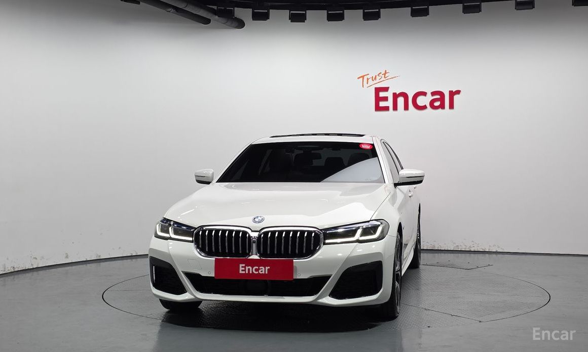 BMW 5 Series (G30)530e M Sport №4