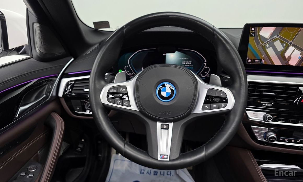 BMW 5 Series (G30)530e M Sport №14