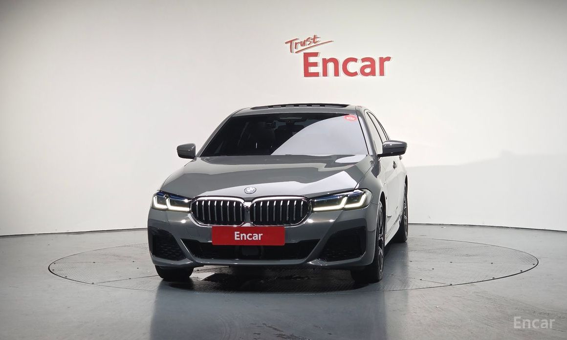 BMW 5 Series (G30)530e M Sport №3