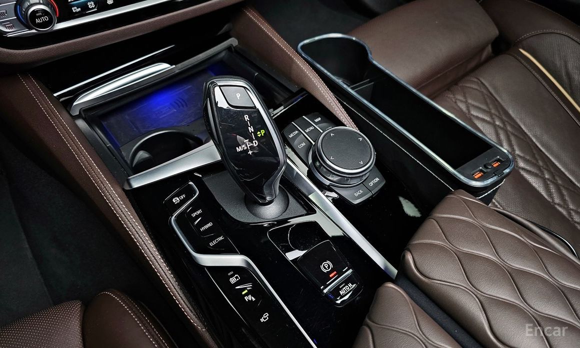 5 Series (G30)530e M Sport 10