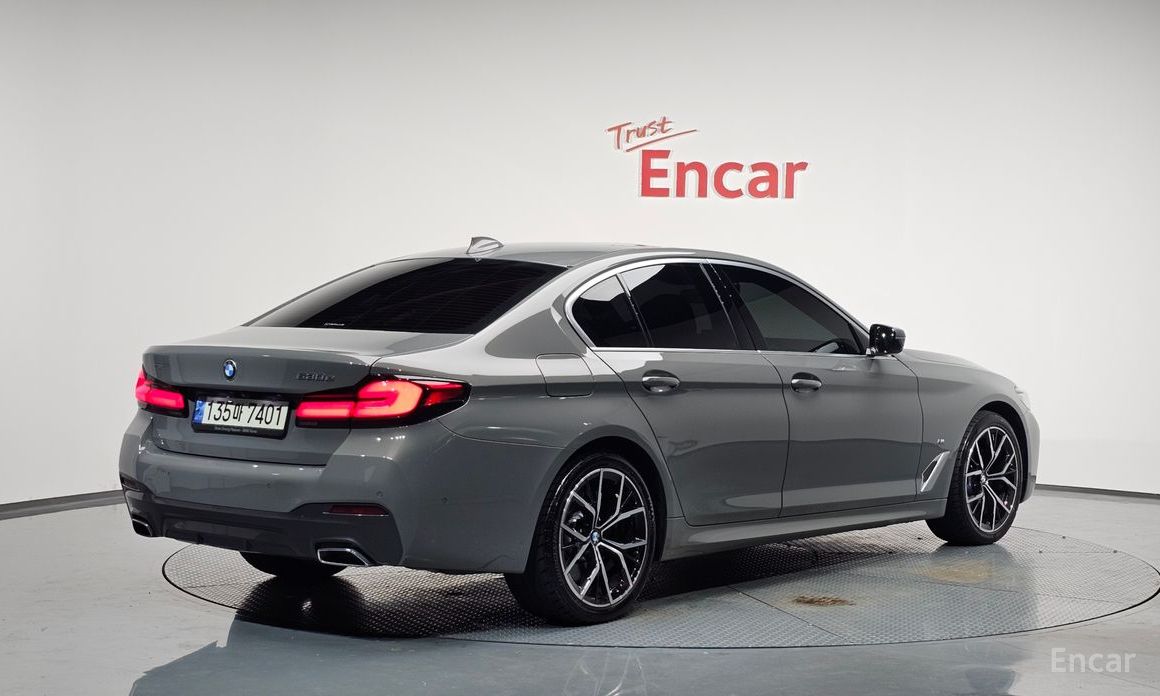BMW 5 Series (G30)530e M Sport №2