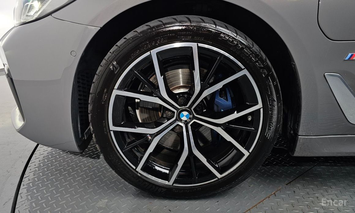 BMW 5 Series (G30)530e M Sport №5