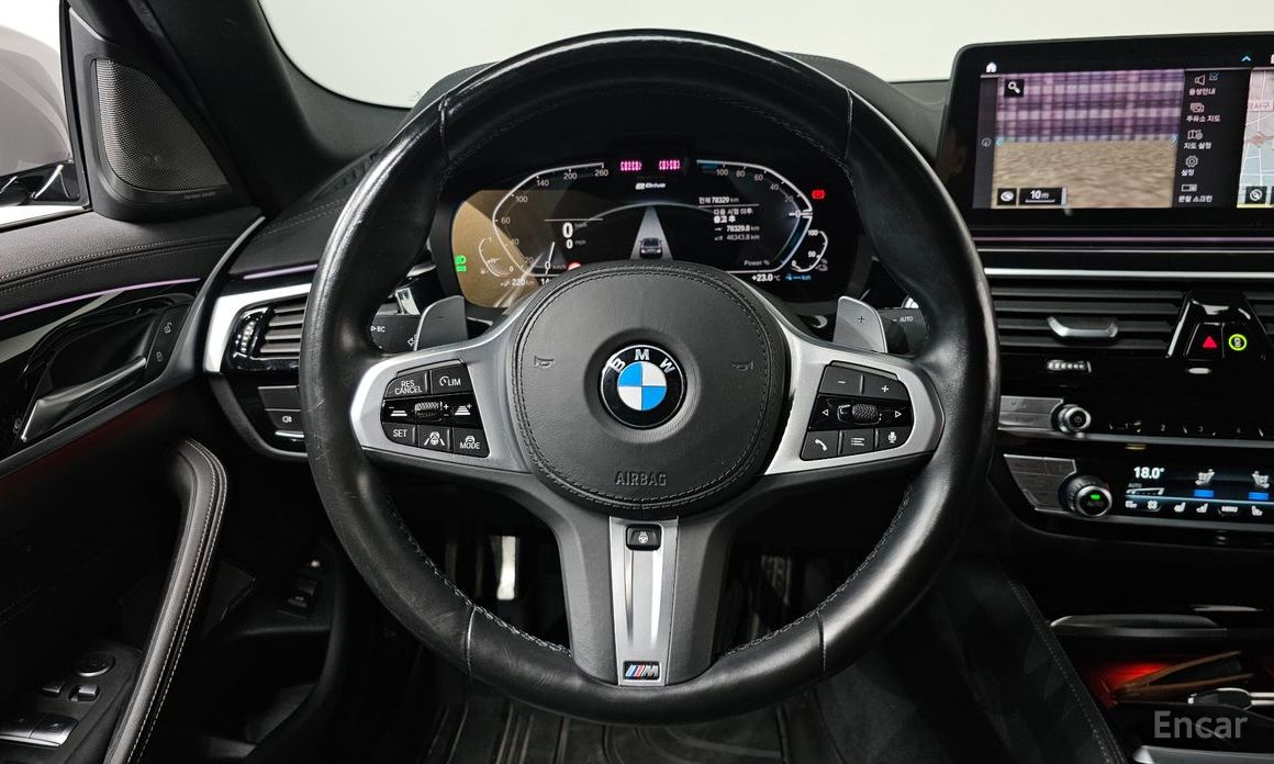 BMW 5 Series (G30)530e M Sport №13