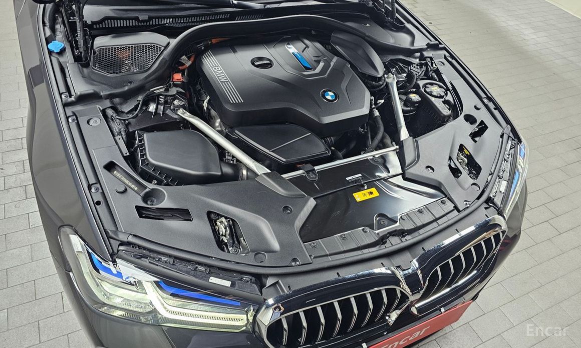 BMW 5 Series (G30)530e M Sport №7