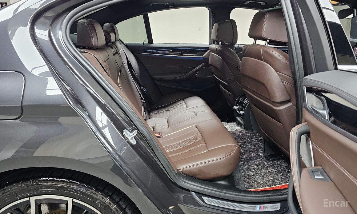BMW 5 Series (G30)530e M Sport №13