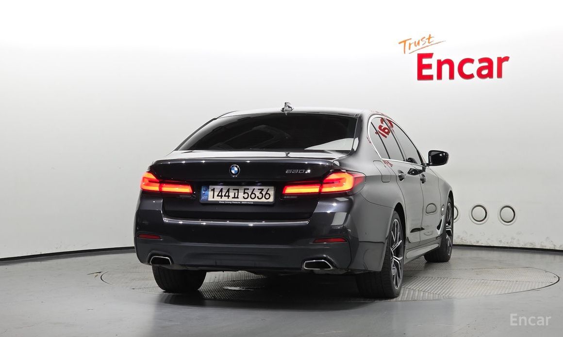 BMW 5 Series (G30)530e M Sport №5