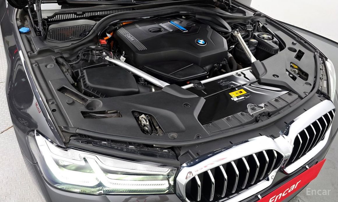 BMW 5 Series (G30)530e M Sport №7