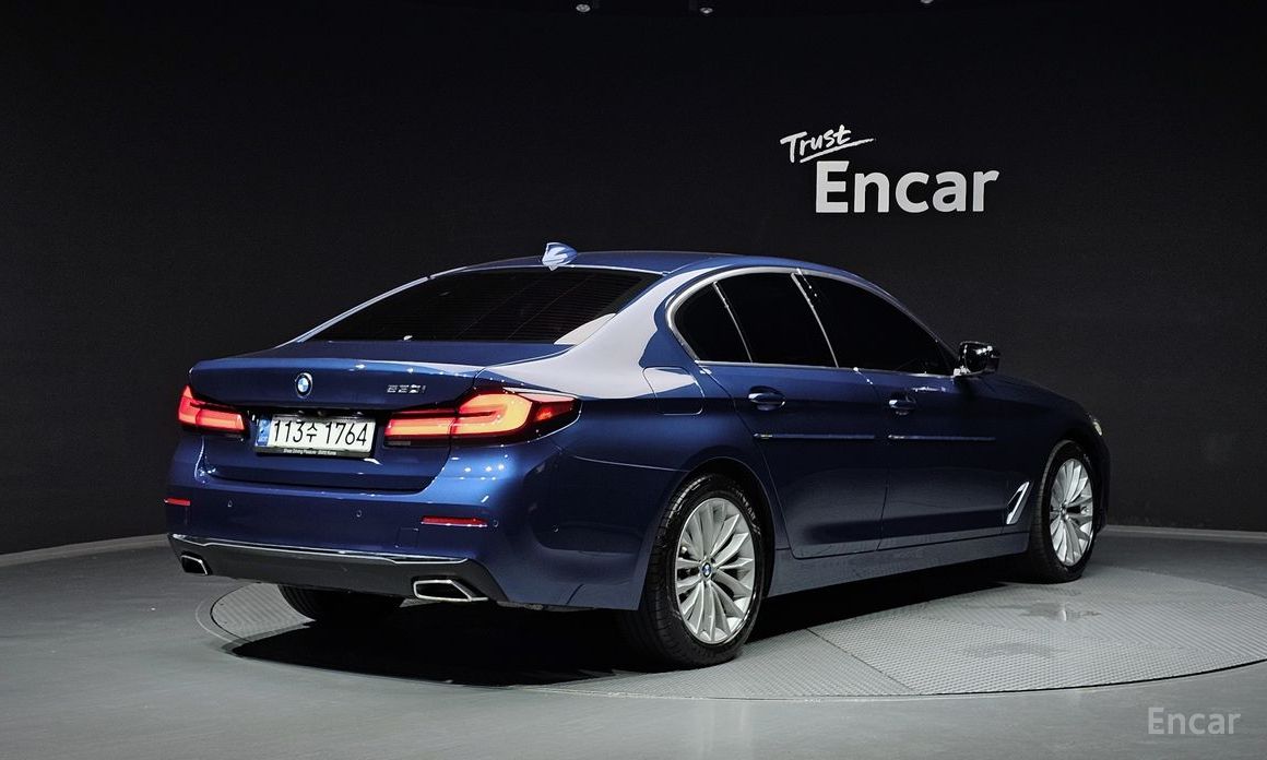 5 Series (G30)530i Luxury 3