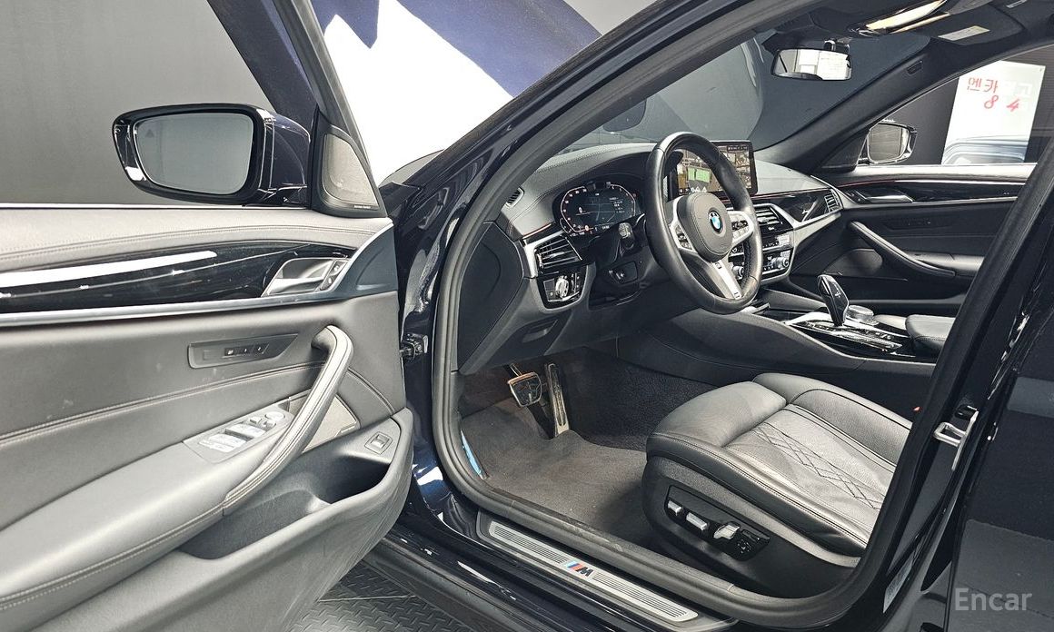 5 Series (G30)530i M Sport 12