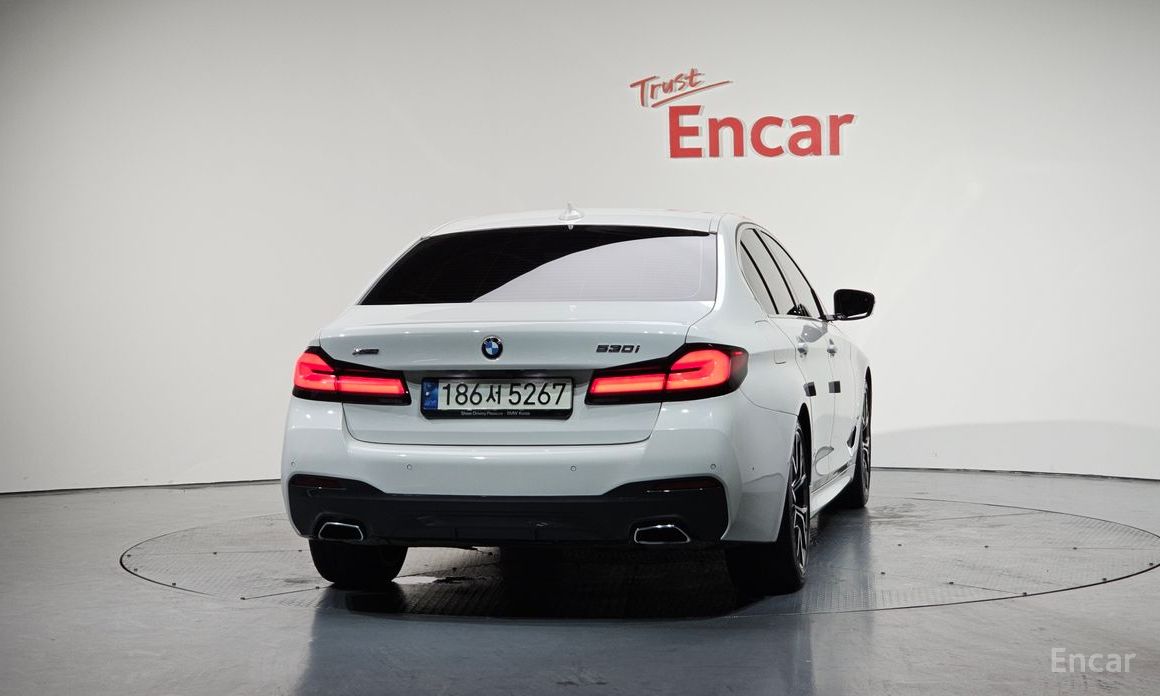 5 Series (G30)530i M Sport 4