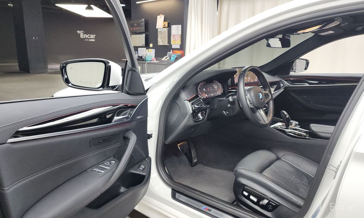 5 Series (G30)530i M Sport 11