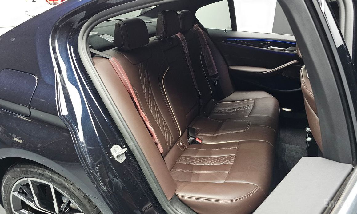 5 Series (G30)530i M Sport 12