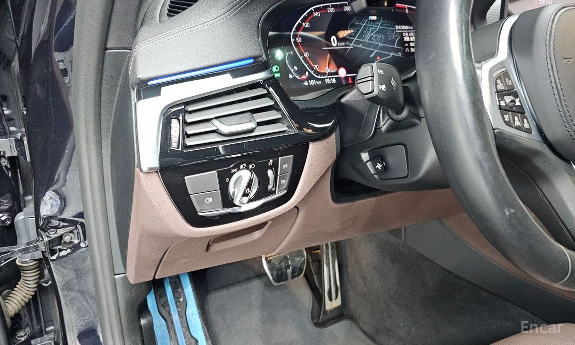 5 Series (G30)530i M Sport 14