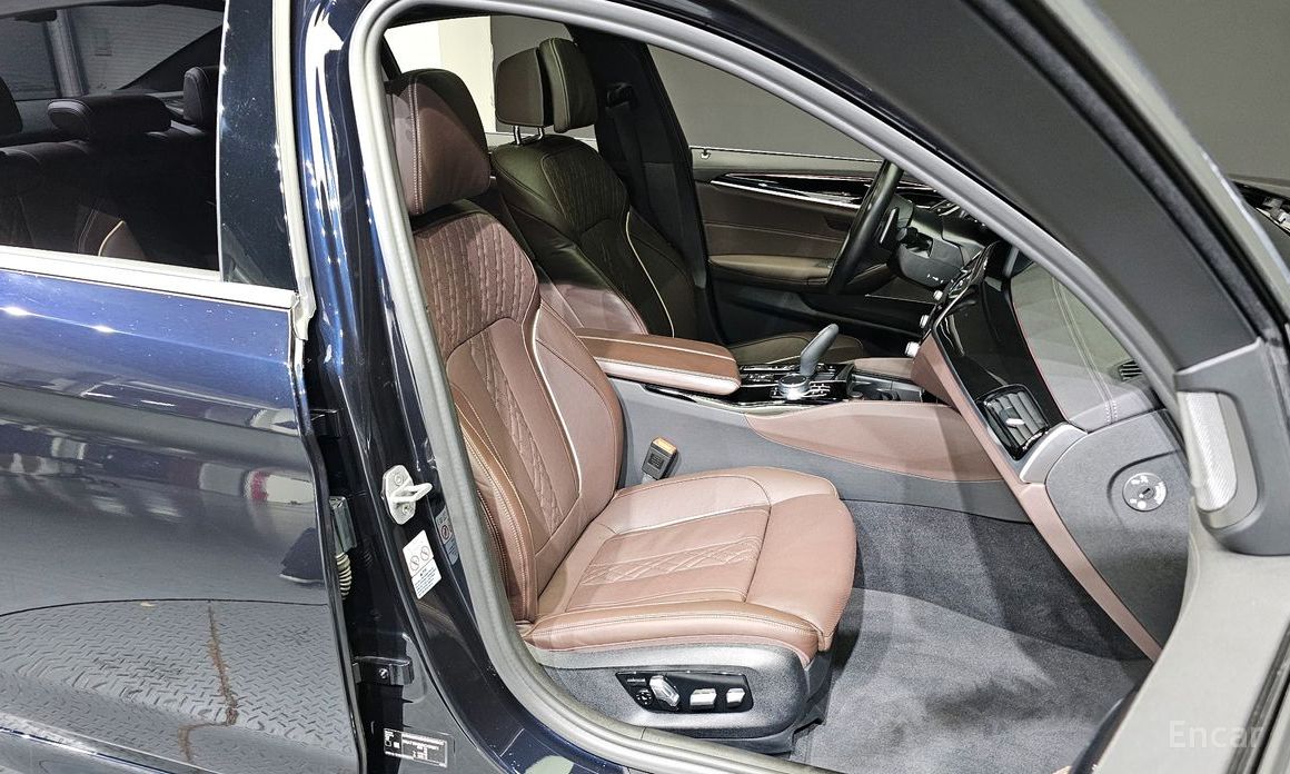 BMW 5 Series (G30)530i M Sport №13