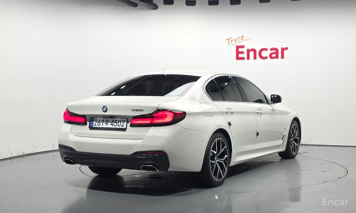 BMW 5 Series (G30)530i M Sport №3