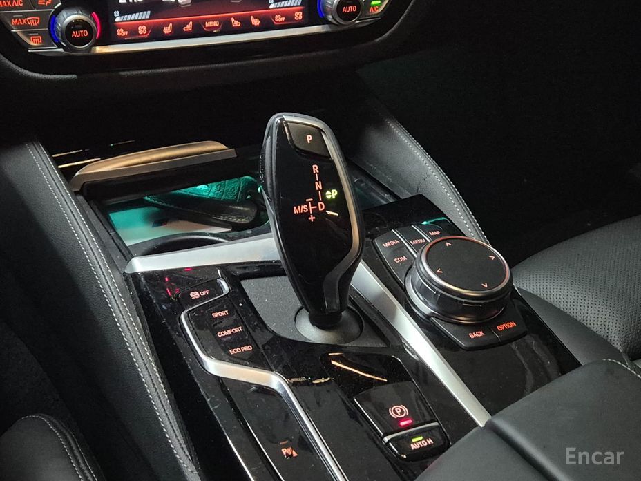 5 Series (G30)530i M Sport 11