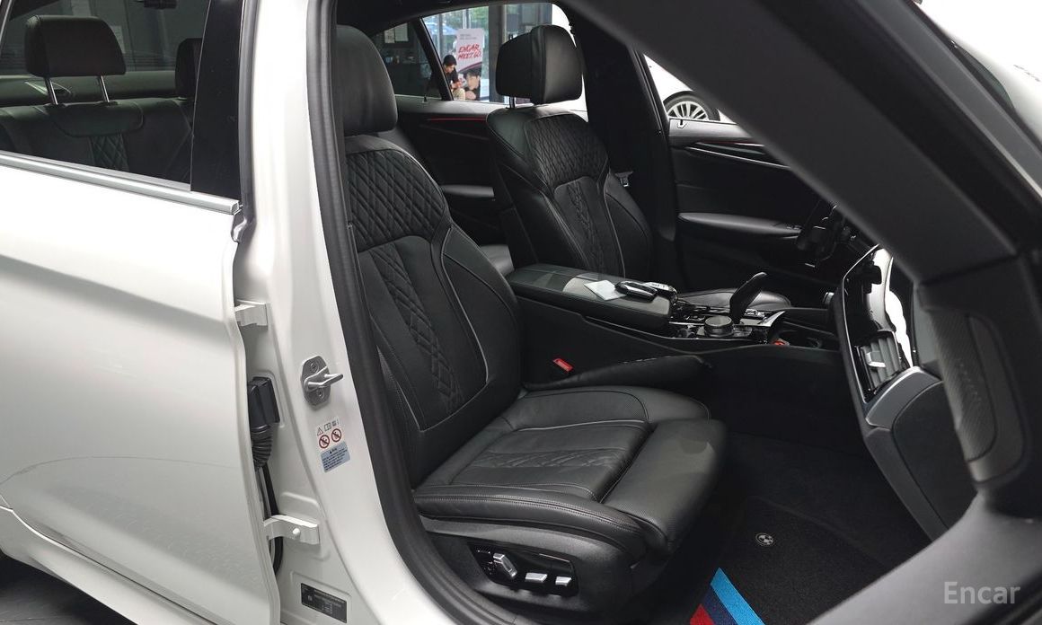 5 Series (G30)530i M Sport 11