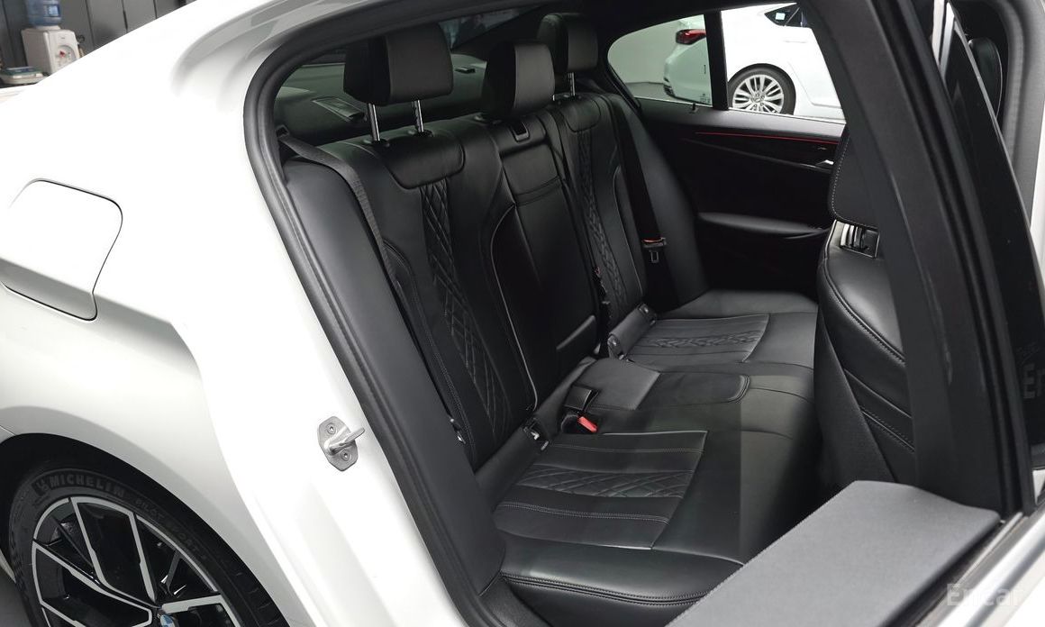 5 Series (G30)530i M Sport 12