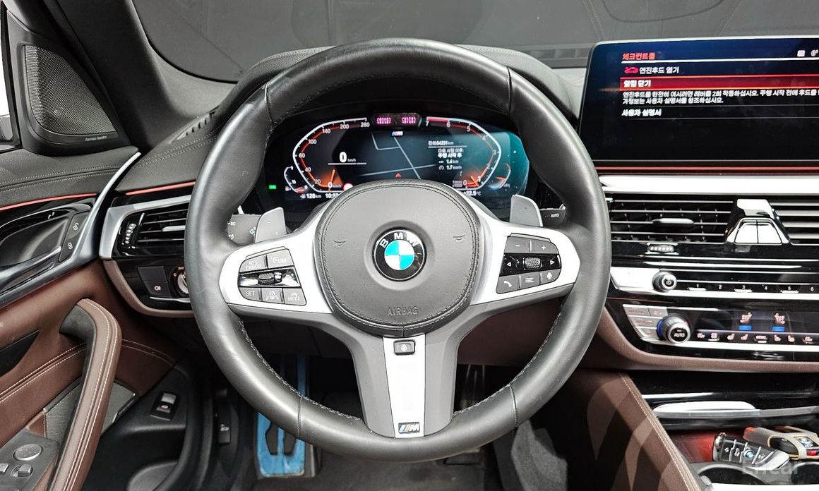 5 Series (G30)530i M Sport 14