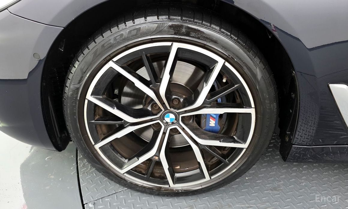 BMW 5 Series (G30)530i M Sport №6