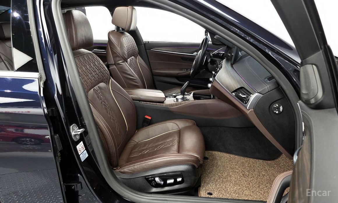 BMW 5 Series (G30)530i M Sport №12