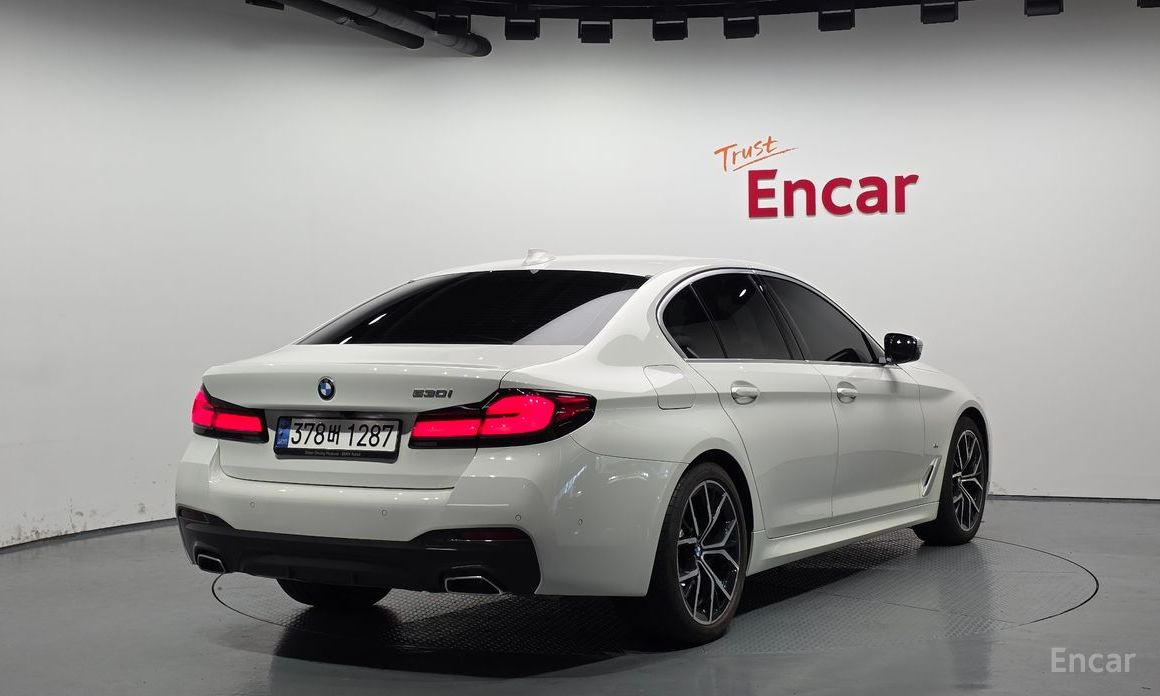 5 Series (G30)530i M Sport 3
