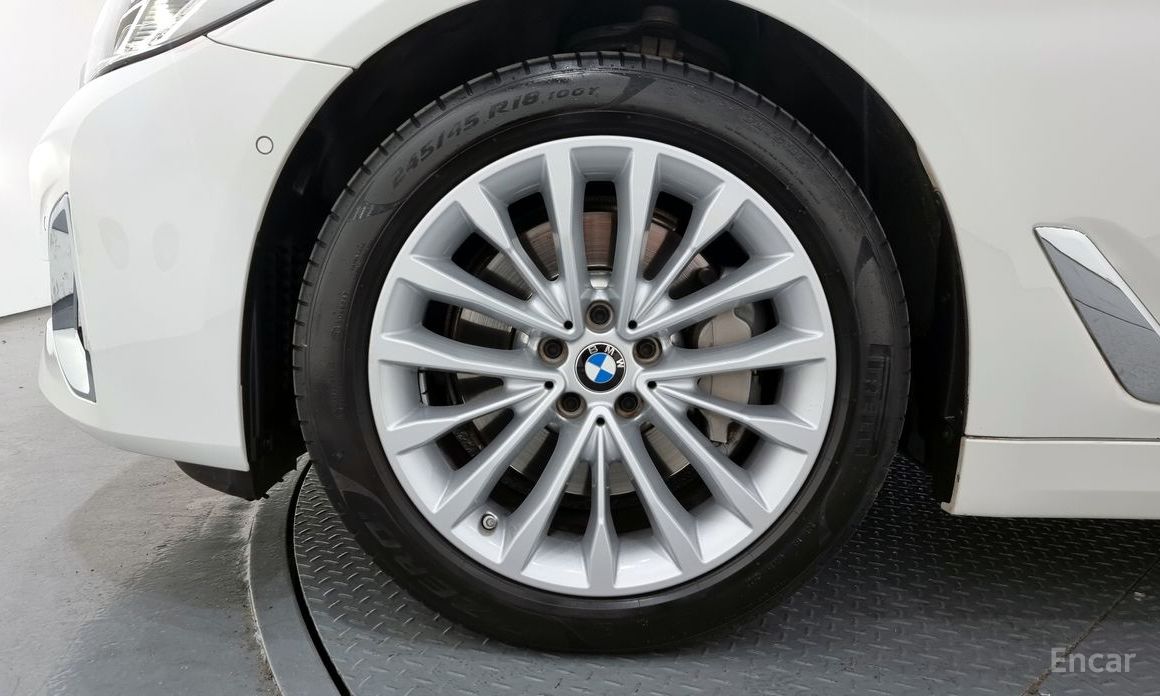 BMW 5 Series (G30)530i xDrive Luxury №6