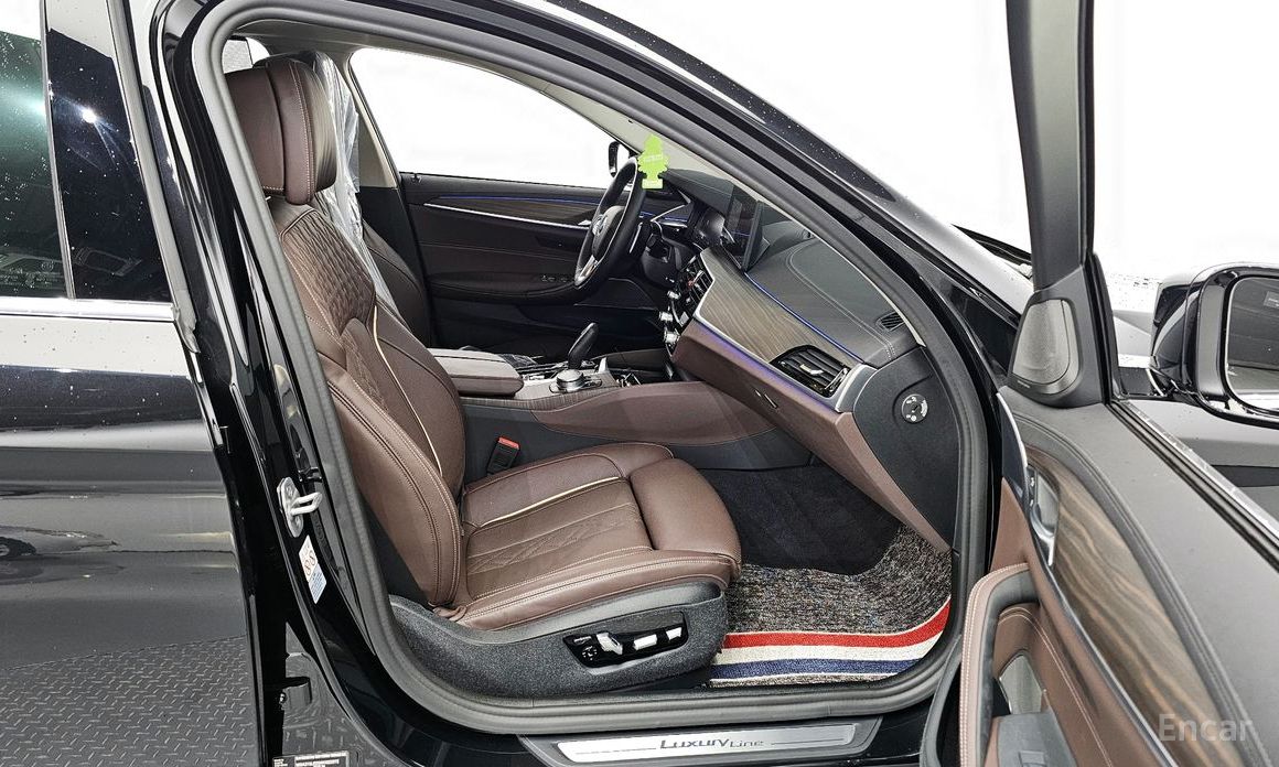5 Series (G30)530i xDrive Luxury 12