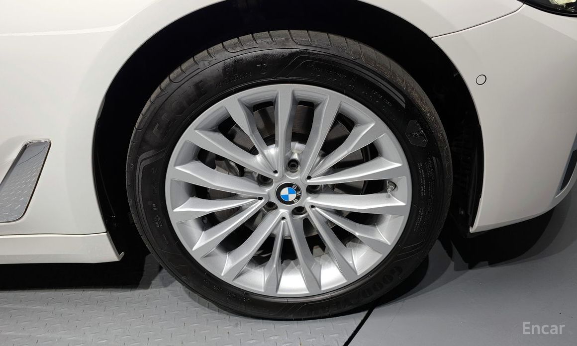 BMW 5 Series (G30)530i xDrive Luxury №6