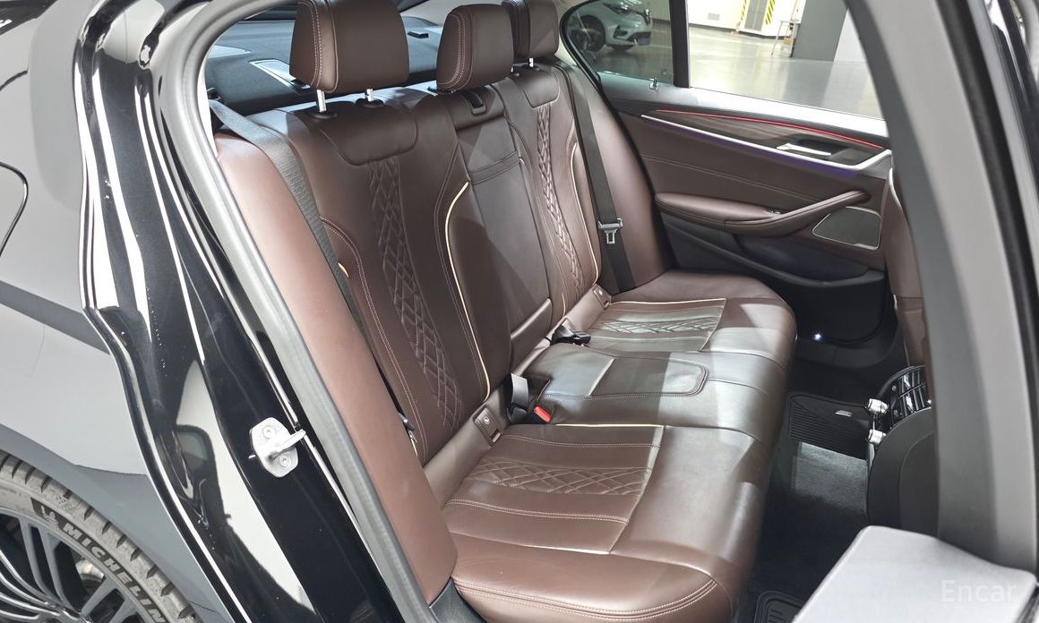 5 Series (G30)530i xDrive Luxury 12