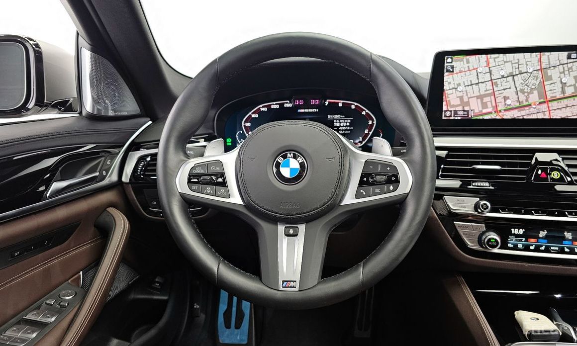 5 Series (G30)M550i xDrive 14