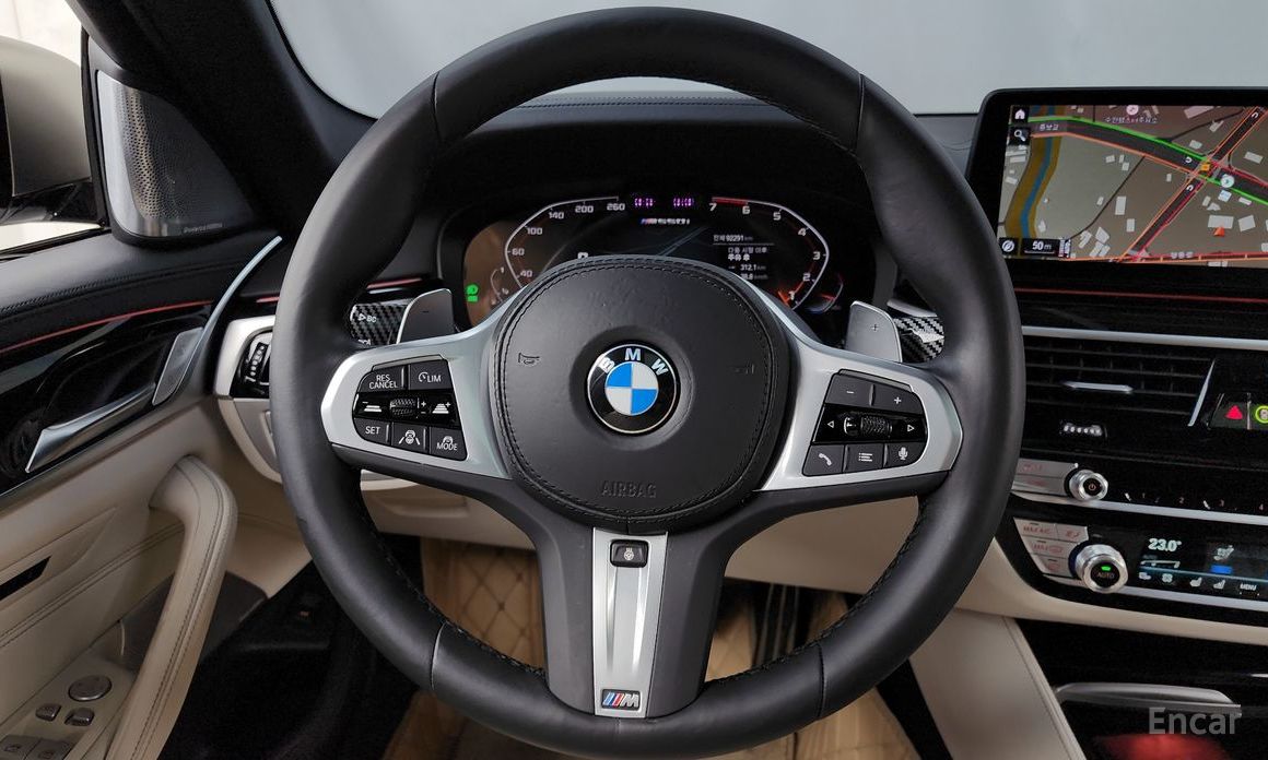 5 Series (G30)M550i xDrive 14