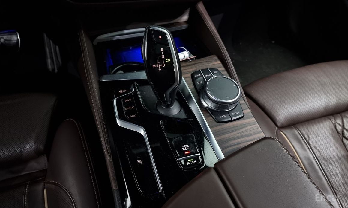 5 Series (G30) 523d M Sport 10