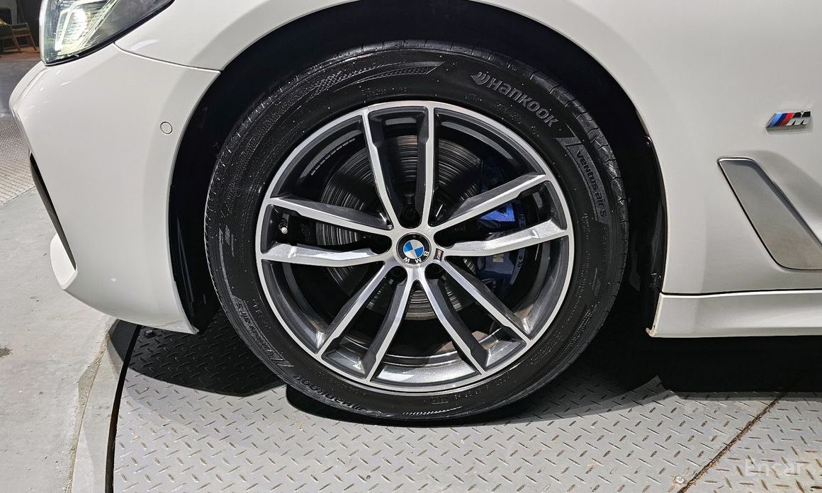 5 Series (G30) 523d M Sport 6