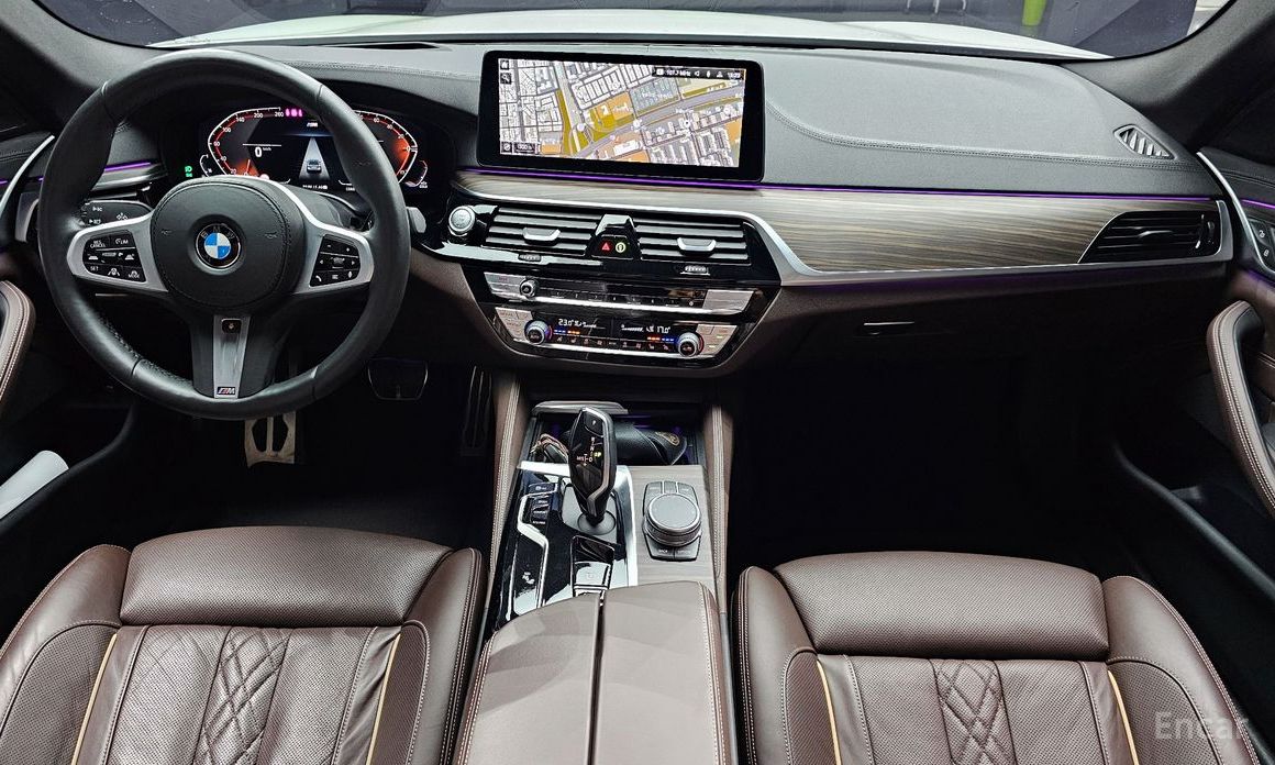 5 Series (G30) 523d M Sport 8