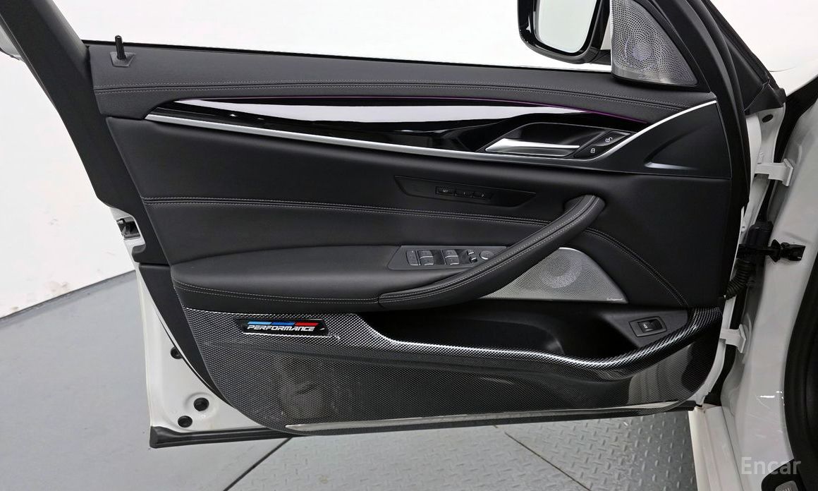 5 Series (G30) 523d M Sport 19