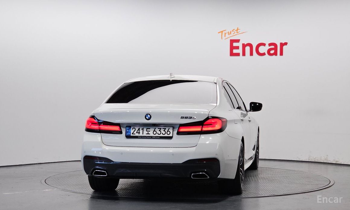 BMW 5 Series (G30) 523d M Sport №5