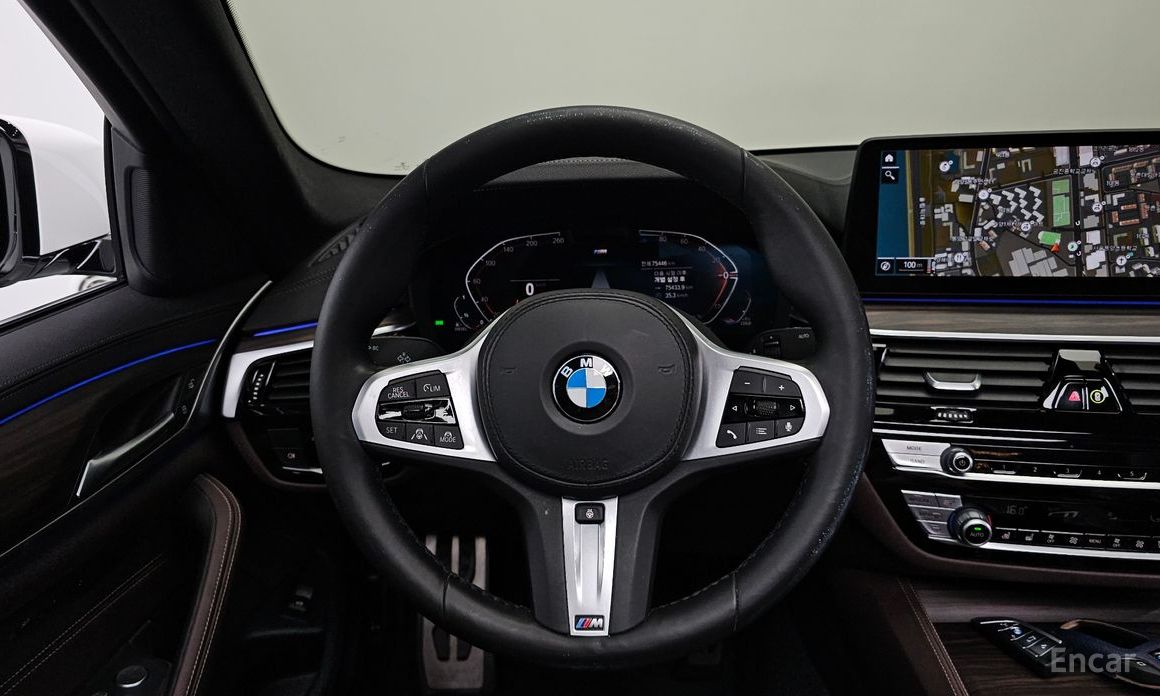 BMW 5 Series (G30) 523d M Sport №14