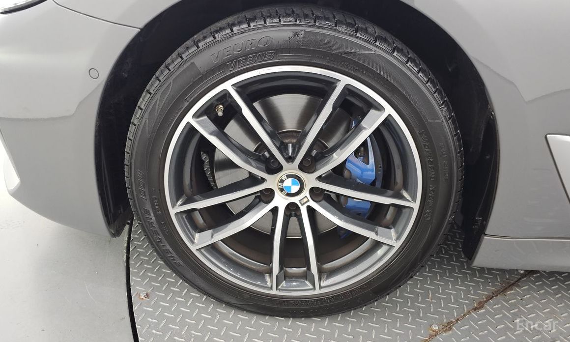 5 Series (G30) 523d xDrive M Sport 6