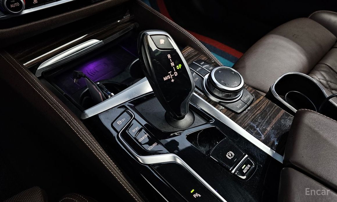 5 Series (G30) 523d xDrive M Sport 10