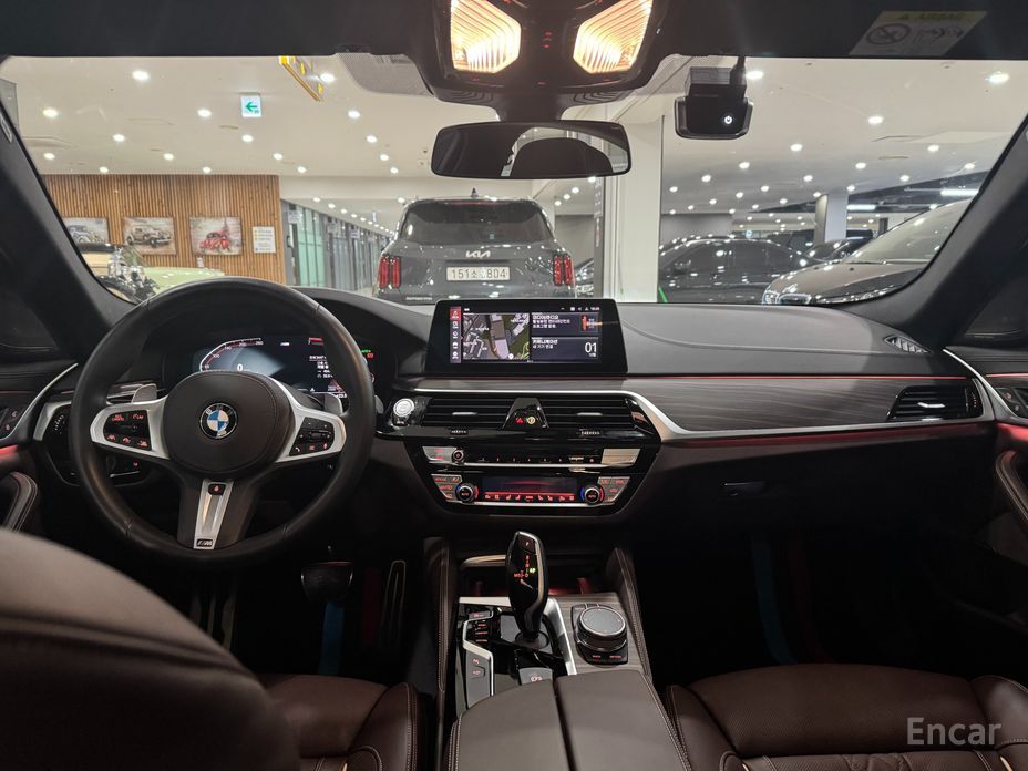 5 Series (G30) 530i M Sport Plus 12
