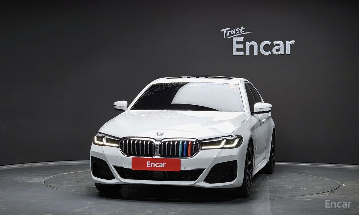 5 Series (G30) 530i xDrive M Sport 4
