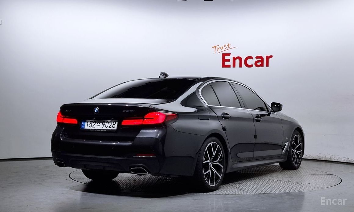 5 Series (G30) 530i xDrive M Sport 3