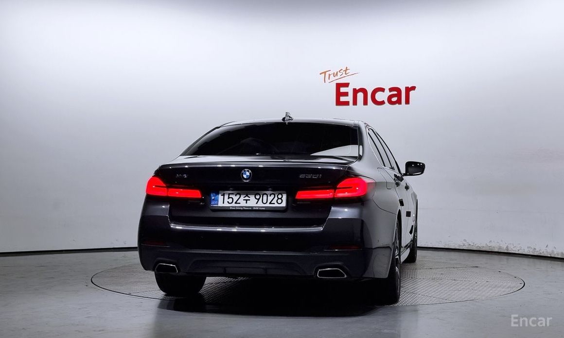 5 Series (G30) 530i xDrive M Sport 5